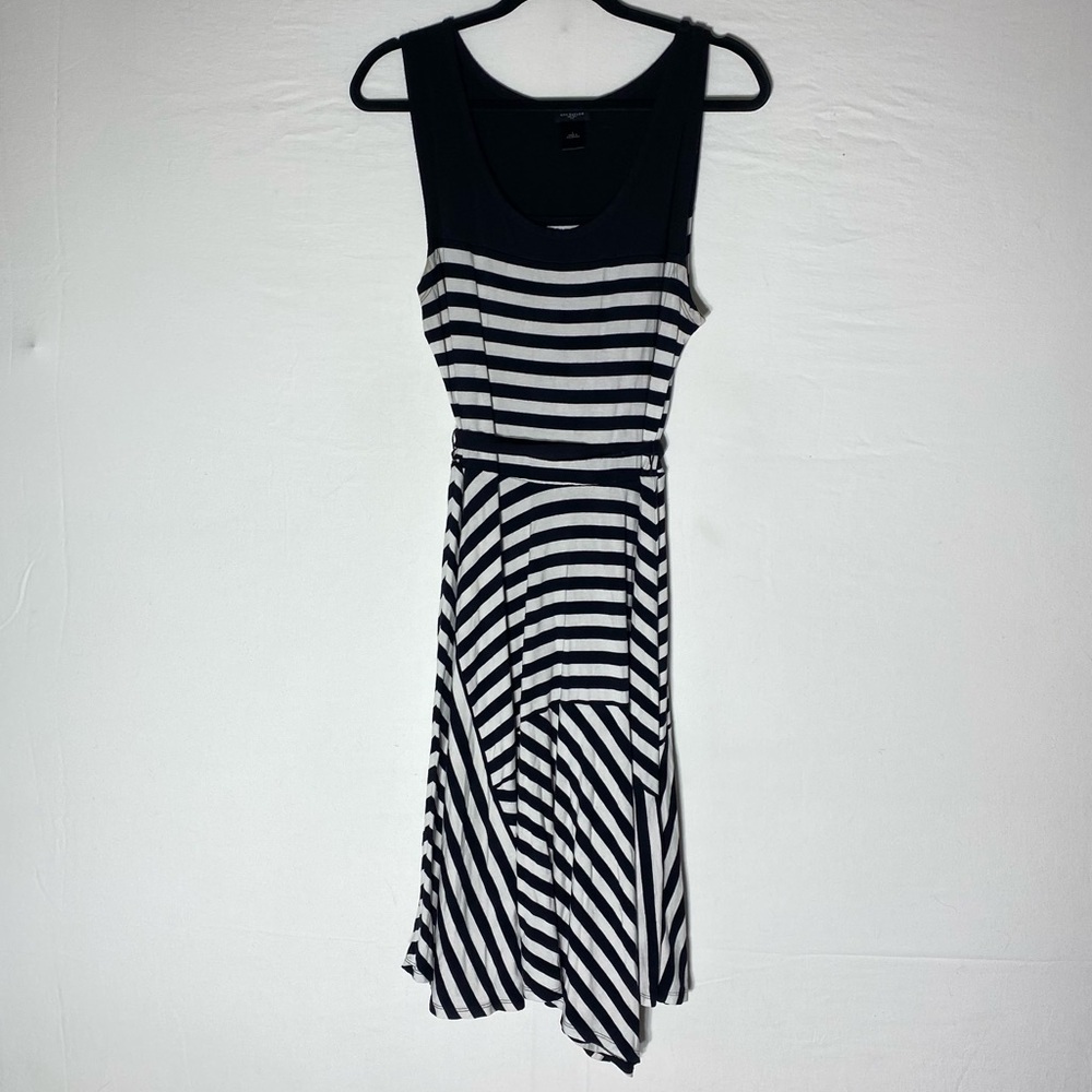 Ann Taylor Factory Striped Black and White Sleeveless Midi  Dress L